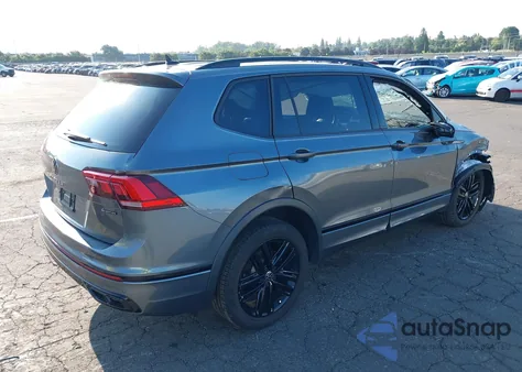 2022 Volkswagen Tiguan 2.0T Se R-Line Black from USA, damaged, VIN 3VV8B7AX2NM126366